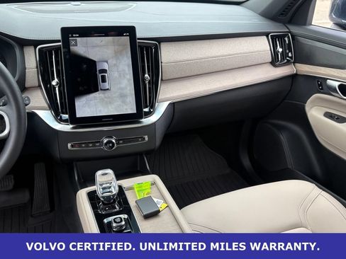 Certified 2026 Volvo XC90 B6 Plus w/ Protection Package Premier AWD/4WD image 15
