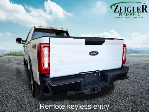 Used 2023 Ford F250 XL AWD/4WD image 4
