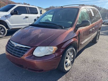 Used 2007 Chrysler Town & Country Touring
