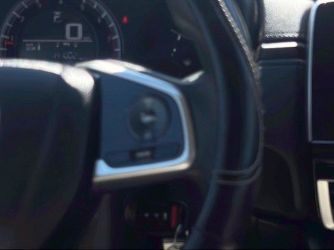 Used 2018 Honda CR-V LX image 17