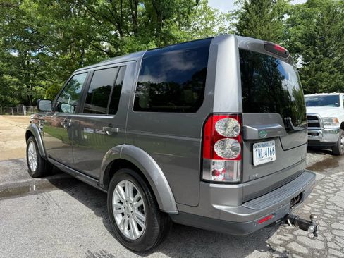 Used 2011 Land Rover LR4 HSE LUX AWD/4WD image 4