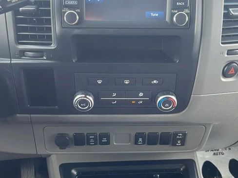 Used 2016 Nissan NV 2500 SV w/ Technology Package image 12