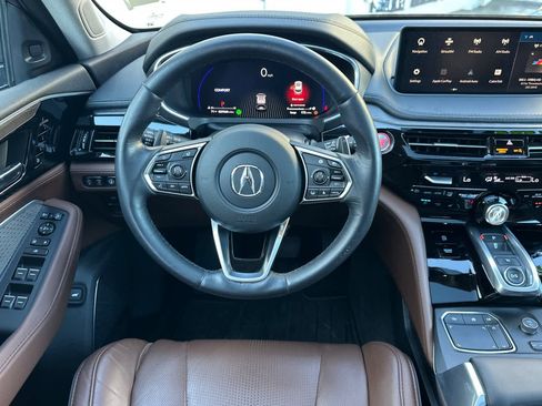 Certified 2023 Acura MDX SH-AWD w/ Advance Package image 13