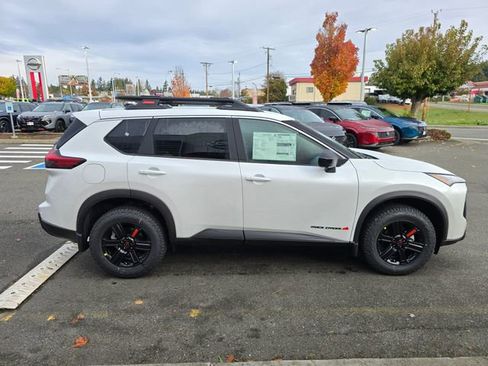 New 2026 Nissan Rogue SV image 4