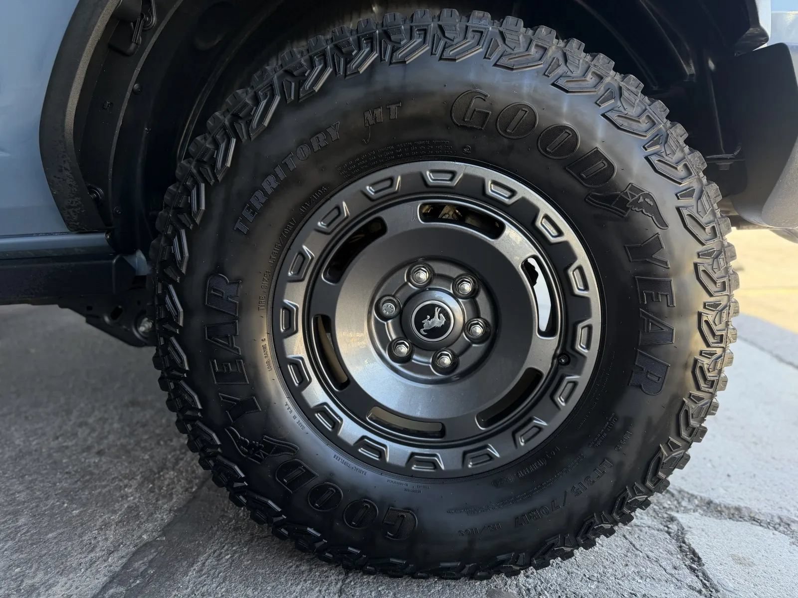 Used 2024 Ford Bronco Everglades AWD/4WD image 46