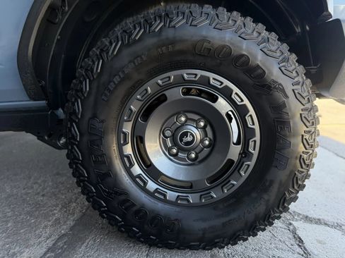 Used 2024 Ford Bronco Everglades AWD/4WD image 46