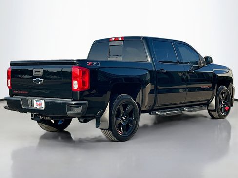 Used 2018 Chevrolet Silverado 1500 LTZ Z71 w/ Redline Edition image 2