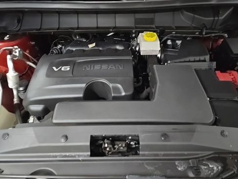 Used 2023 Nissan Pathfinder SL w/ Lighting Package (N92) image 12