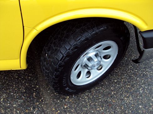 Used 2014 Chevrolet Express 1500 AWD image 38