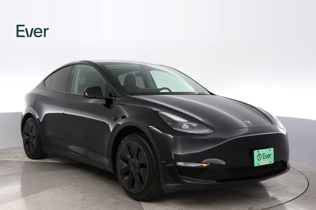 Used 2025 Tesla Model Y Long Range AWD/4WD image 13