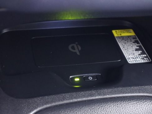 Used 2024 Toyota Corolla SE w/ SE Premium Package image 20