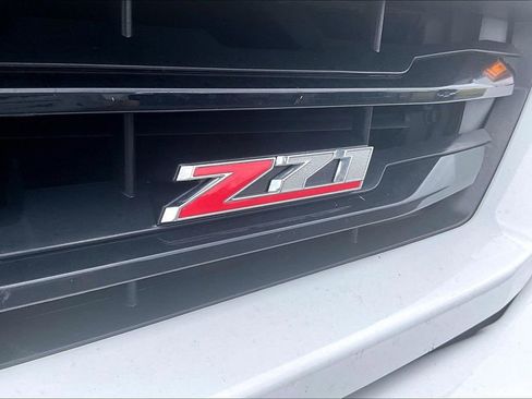 Used 2017 Chevrolet Silverado 1500 LT w/ All Star Edition AWD/4WD image 6