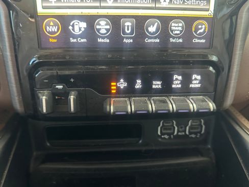 Used 2020 RAM 1500 Limited AWD/4WD image 21