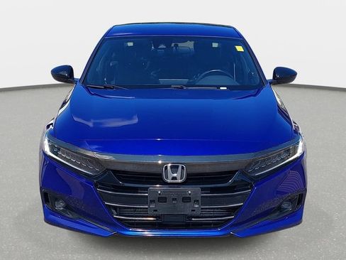Used 2022 Honda Accord Sport image 2