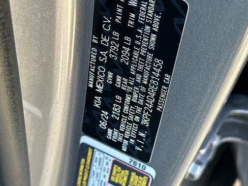 Used 2024 Kia Forte LXS FWD image 27