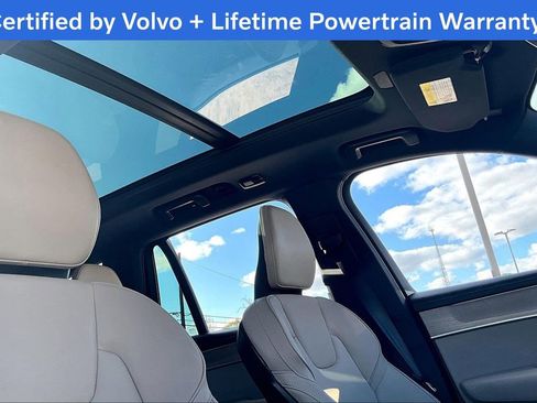 Certified 2025 Volvo XC90 B5 Plus image 22