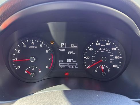 Used 2022 Kia Rio S image 14