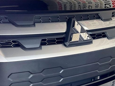 Used 2025 Mitsubishi Outlander Sport ES image 27