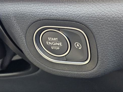 Used 2026 Mercedes-Benz GLE 450 4MATIC image 13