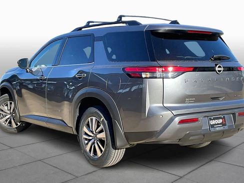 New 2026 Nissan Pathfinder SL image 11