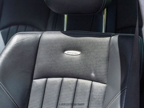 Used 2005 Mercedes-Benz E 55 AMG Sedan image 37