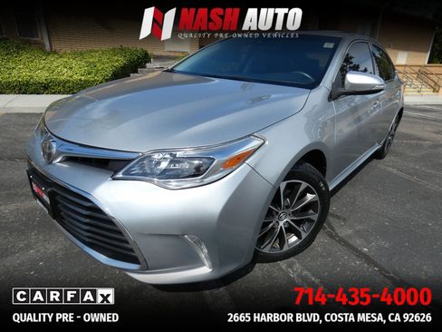 Used 2018 Toyota Avalon XLE Premium w/ Preferred Accessory Package FWD image 7