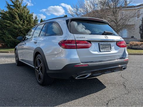 Used 2023 Mercedes-Benz E 450 4MATIC All-Terrain Wagon w/ Premium Package image 8