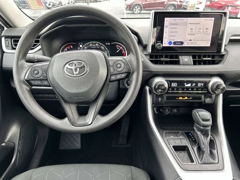 Used 2023 Toyota RAV4 XLE w/ Convenience Package FWD image 18