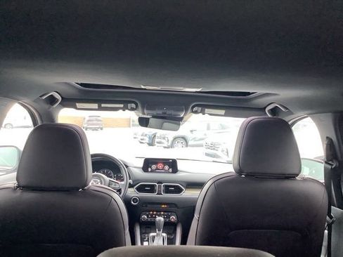 Used 2019 MAZDA CX-5 Signature image 11