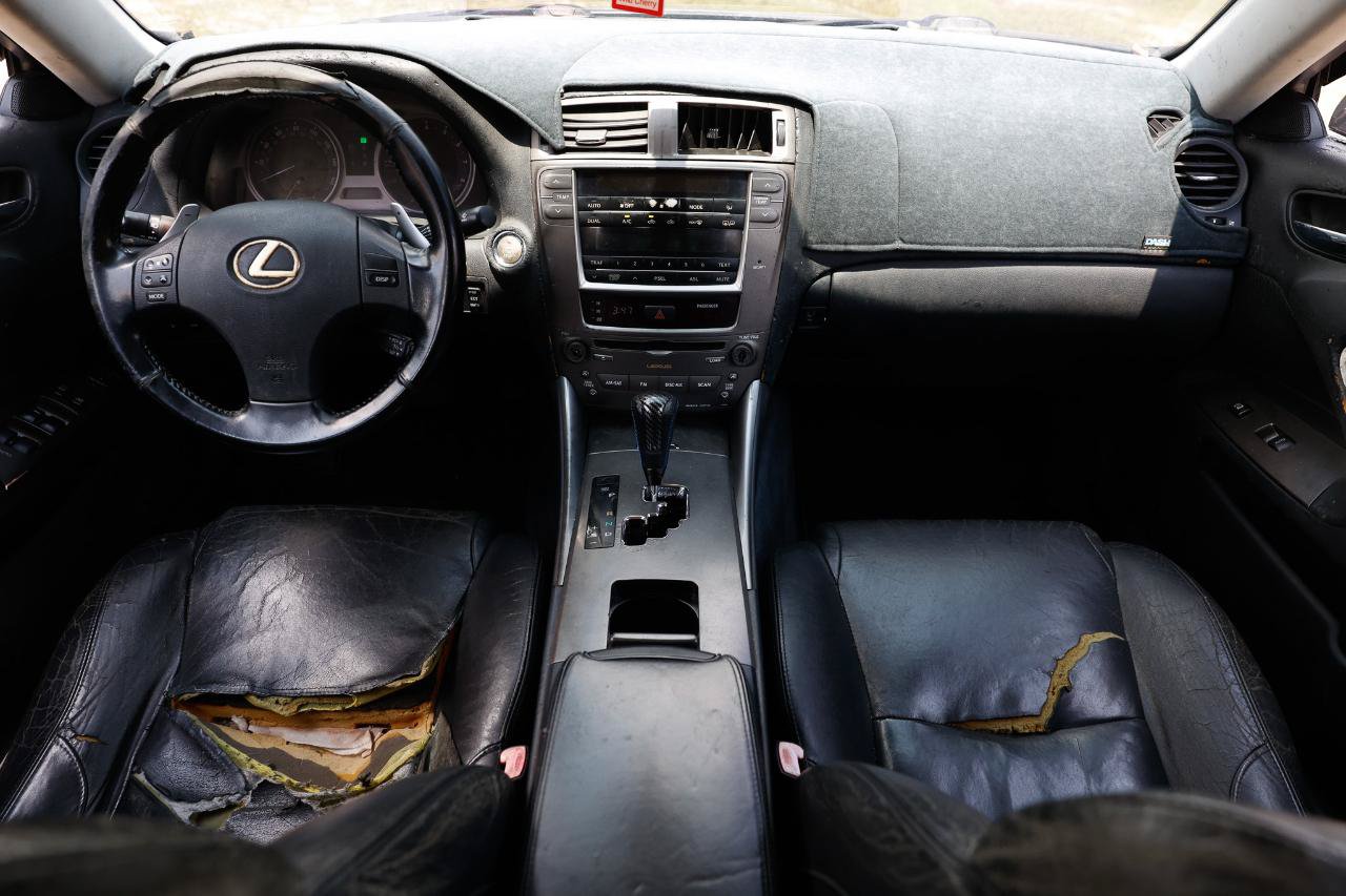 Used 2008 Lexus IS 250 RWD image 2