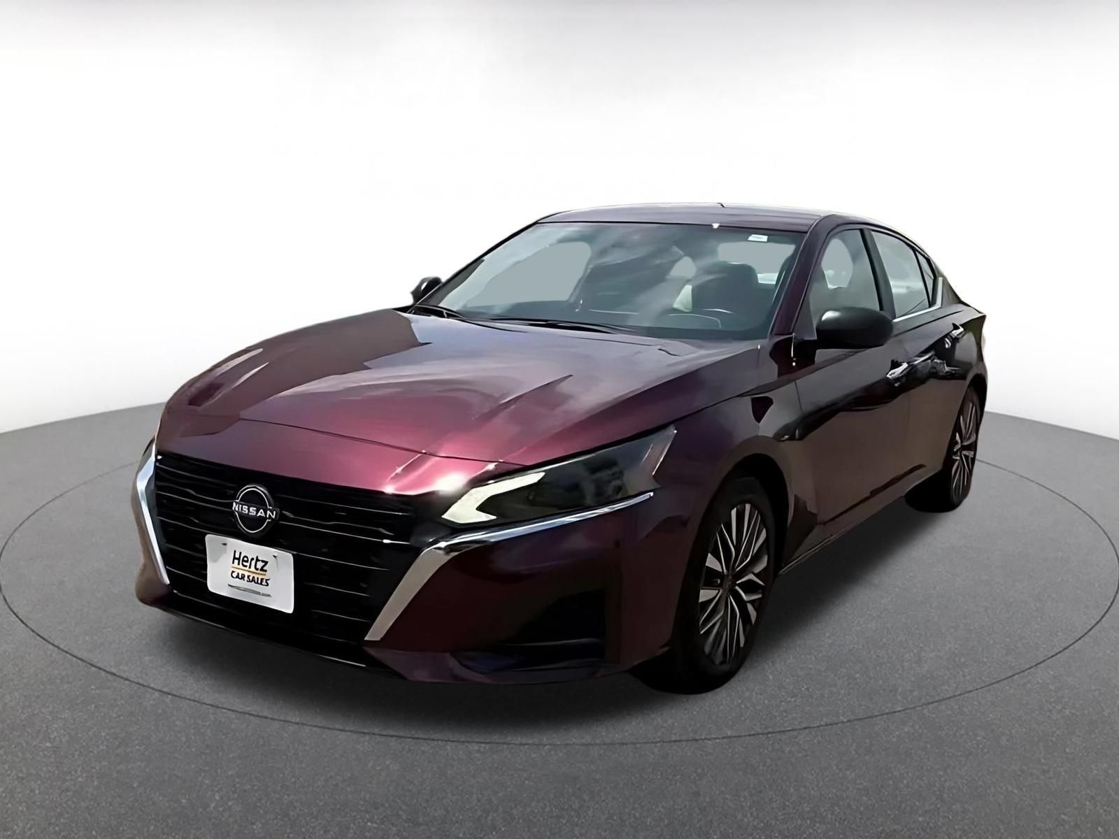 Used 2025 Nissan Altima 2.5 SV FWD image 6