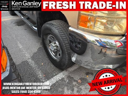 Used 2007 Chevrolet Silverado 2500 LT w/ 1LT Convenience Package RWD image 9