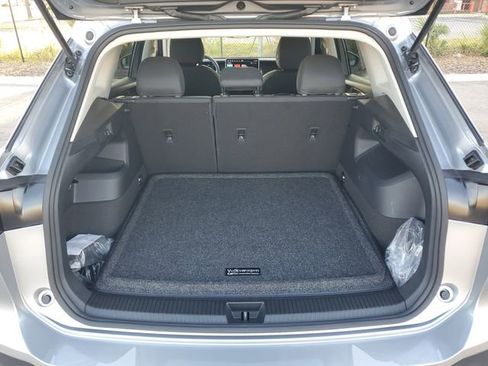 Certified 2025 Volkswagen Tiguan S image 6