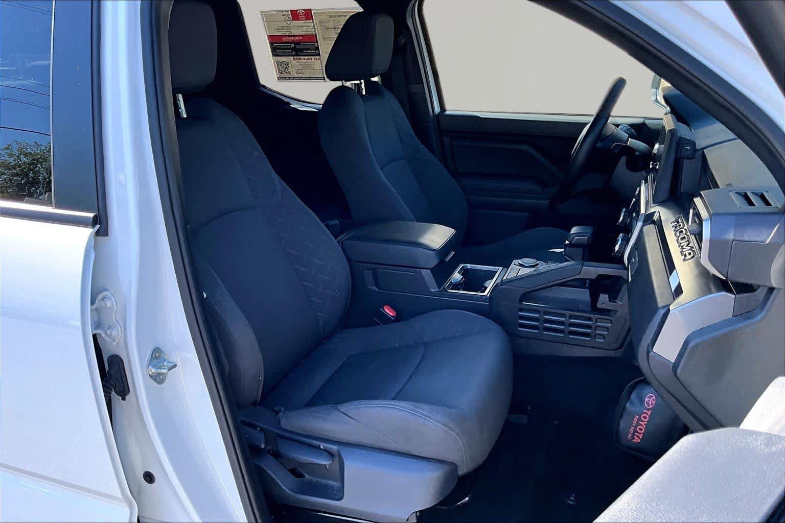 Certified 2025 Toyota Tacoma SR5 RWD image 9