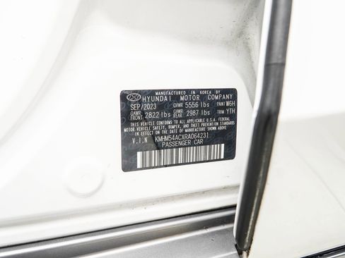 Used 2024 Hyundai Ioniq 6 Limited image 48