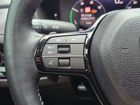 Used 2025 Honda Accord Touring image 32