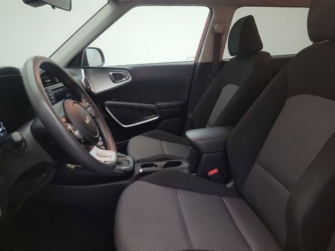 Used 2023 Kia Soul LX w/ Option Group 015 image 17