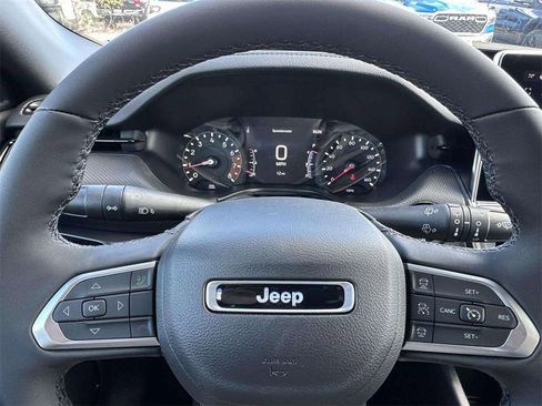 New 2026 Jeep Compass Limited image 11