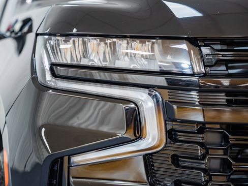 Used 2024 Chevrolet Tahoe Z71 image 9
