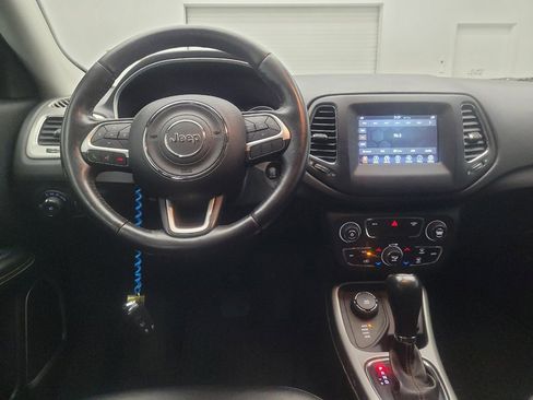 Used 2019 Jeep Compass Latitude w/ Cold Weather Group AWD/4WD image 22