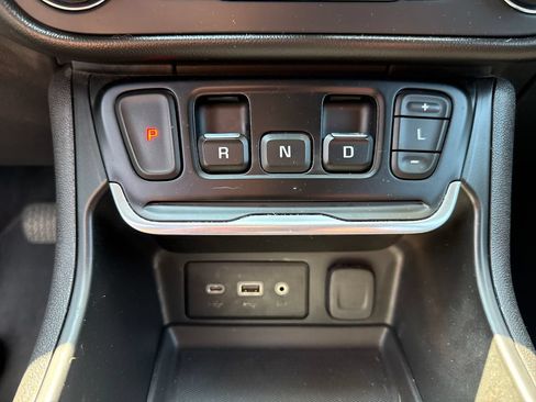 Certified 2020 GMC Terrain SLE w/ Driver Convenience Package AWD/4WD image 23