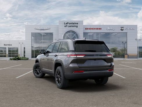 New 2026 Jeep Grand Cherokee Laredo image 3
