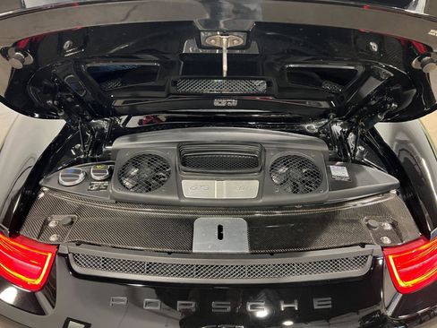 Used 2014 Porsche 911 GT3 image 32