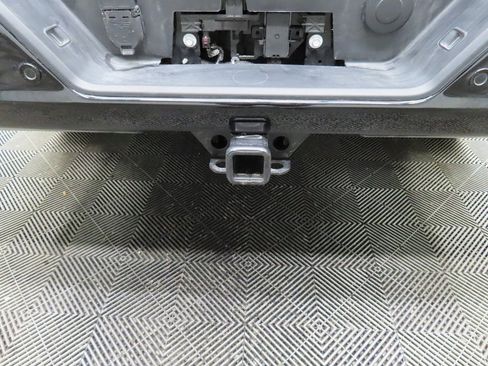 Used 2025 Chevrolet Silverado 1500 ZR2 w/ Technology Package image 40