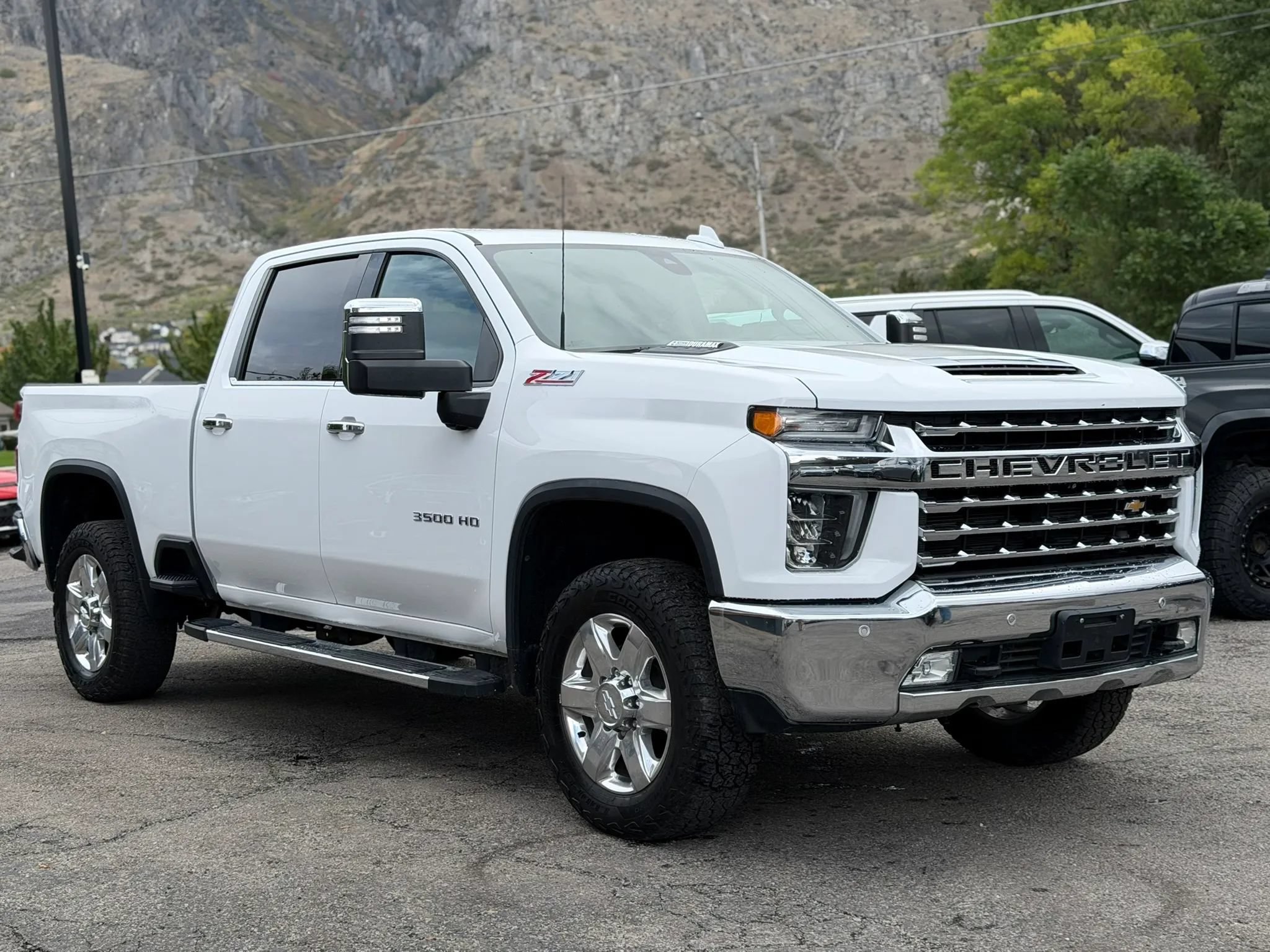 Used 2020 Chevrolet Silverado 3500 LTZ w/ LTZ Premium Package AWD/4WD image 1