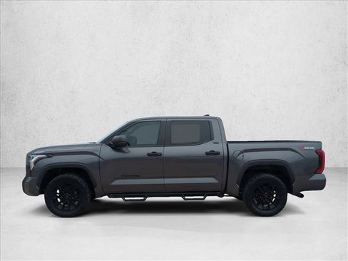 Used 2022 Toyota Tundra SR5 image 8