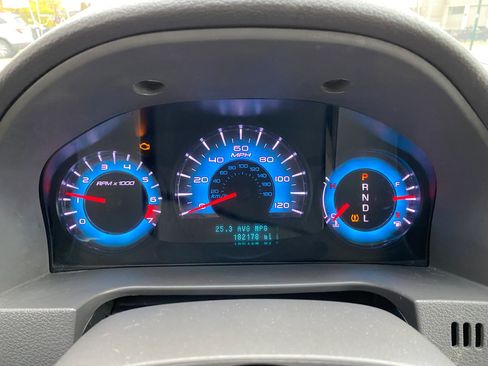 Used 2010 Ford Fusion SE image 15