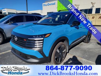 Used 2025 Nissan Kicks SR w/ Illumination Package