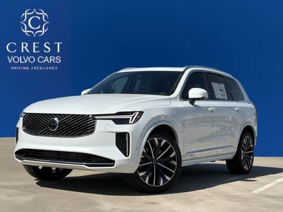 New 2026 Volvo XC90 T8 Plus