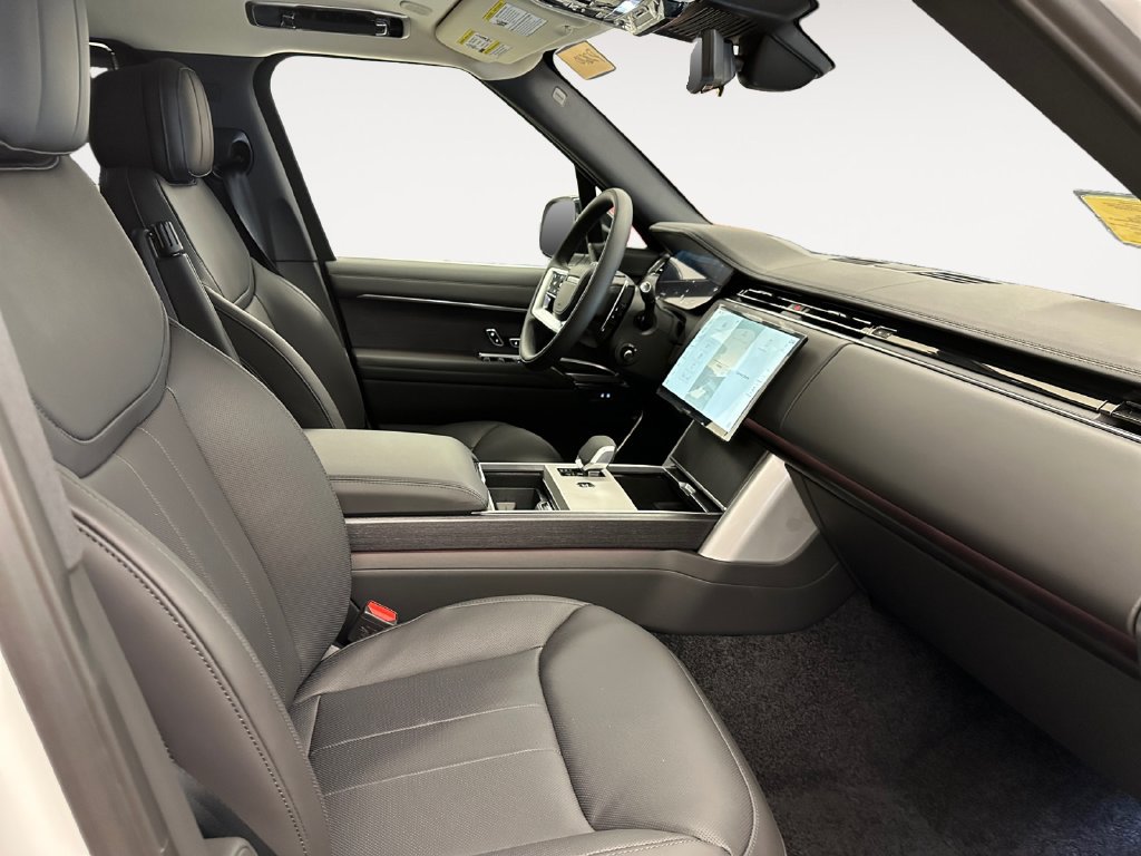 New 2026 Land Rover Range Rover SE AWD/4WD image 15